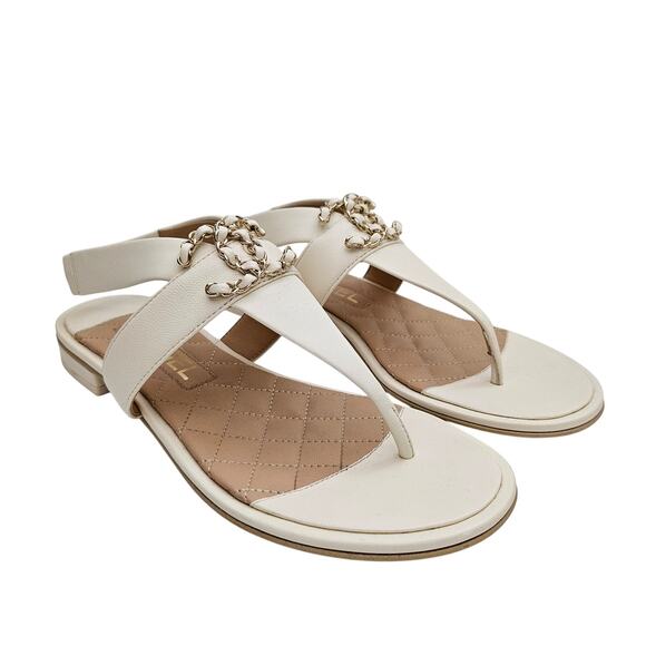 Chanel 21S White Leather Chain CC Sandals EU 37.5 / US 7.5 - Picture 1 of 8